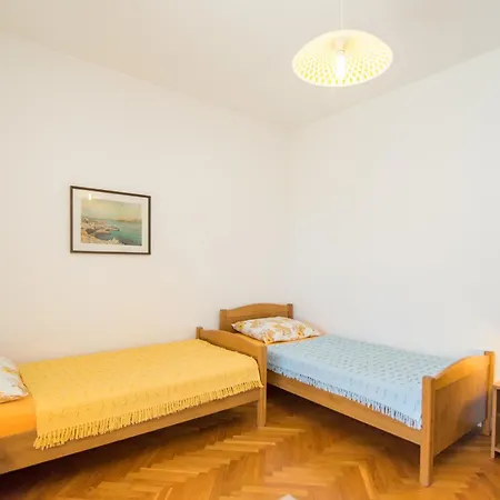 Comfortable Kastel Stafilic With Balcony Apartman