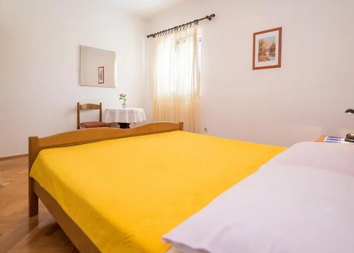 Comfortable Kastel Stafilic With Balcony